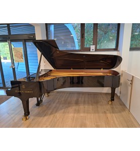 Steinway & Sons D274